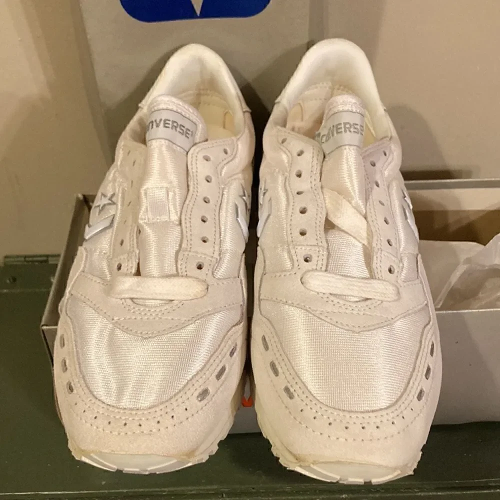 Vintage Converse NEVER WORN
